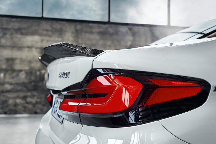 Детали экстерьера BMW 540i M Performance Accessories (G30) 2020 года  (фото 20 из 29)